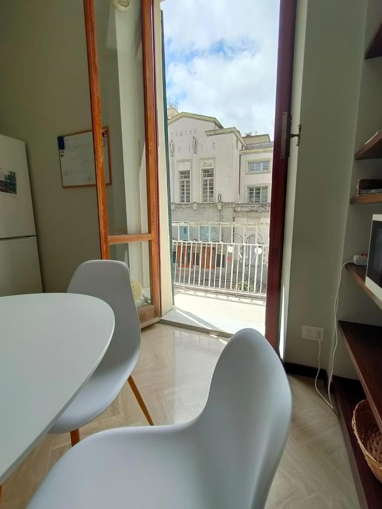 Apartamento Il Balcone Sul Teatro La Spezia Exterior foto