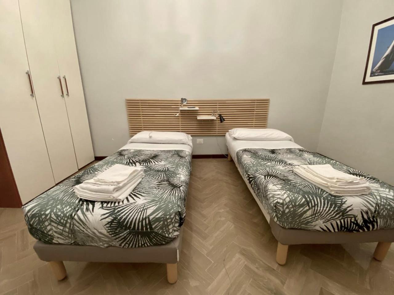 Apartamento Il Balcone Sul Teatro La Spezia Exterior foto