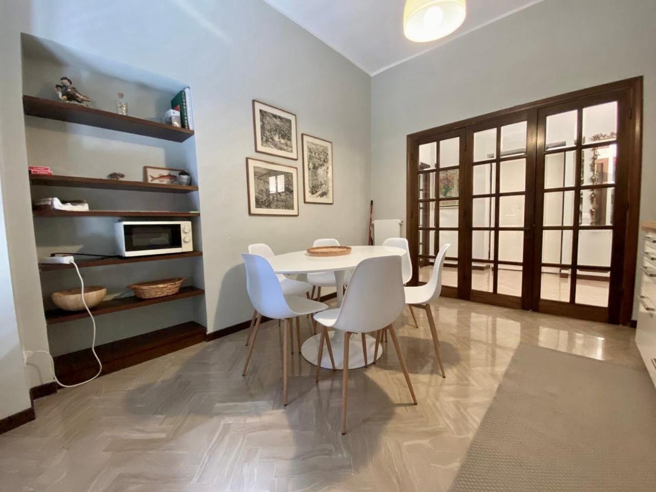 Apartamento Il Balcone Sul Teatro La Spezia Exterior foto
